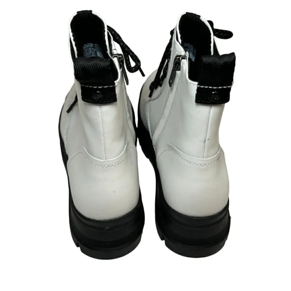 🔥🔥 UGG Sidnee‎ Waterproof White Leather Platform Stacked Boot Size 8 New
